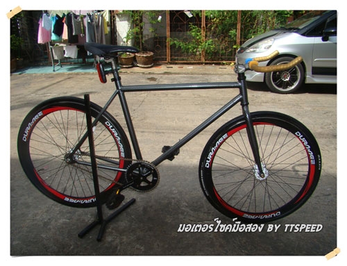 ขออนุญาติขาย จักรยาน Fixed gear แต่งมานิดหน่อย ขออนุญาติขาย จักรยาน Fixed gear แต่งมานิดหน่อย