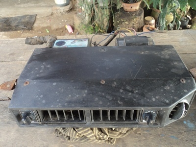 ขายแอร์รถยนต์ ถอดออกจายรถไช้งานได้อยู่  ส่งฟรีครับ