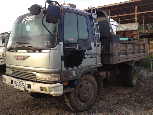 ขายรถบรรทุก 6 ล้อ HINO ขายรถบรรทุก 6 ล้อ HINO