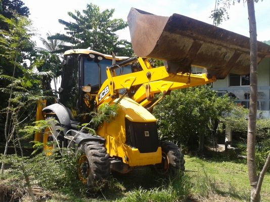 ฝากขาย รถตักหน้าขุดหลัง JCB 3CXECO 4WD ปี 2012 รถใช้ได้ปีเดียว ไม่มีคนขับ 240 ชั่วโมง สภาพยังสวยพร้อมใช้งานทันที ราคาต่อรองได้ 087-2976734 นุ