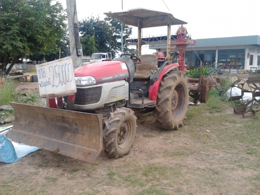 ยันมาร์ 35 แรง อุปกรณ์เน้น ๆ 3 ชิ้น สภาพพร้อมใช้งาน(ยังไม่ได้ล้าง) โทร 081-0745778 ลุงโหนกรับสายจ้า