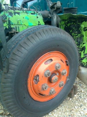 ขายหกล้อ HINO  wo4d 117แรง ปี36 สวยเดิมๆบางๆ ยาว 5.5เมตร