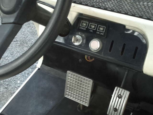 ขายรถGolf 4 ที่นั่ง ขายรถGolf 4 ที่นั่ง