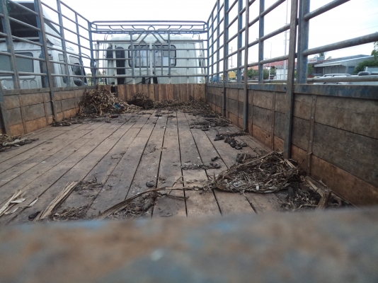 ขาย785000บาท รถ6ล้ออีซูซุเดก้า195แรง ช่วงยาวสภาพดีพร้อมใช้งานคับ