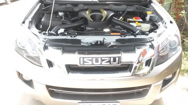 ขายรถ ALL NEW อีซูซุ ปี 2012 เกียร์อ้อโต้ ตัวท็อปสุด ขายรถ ALL NEW อีซูซุ ปี 2012 เกียร์อ้อโต้ ตัวท็อปสุด