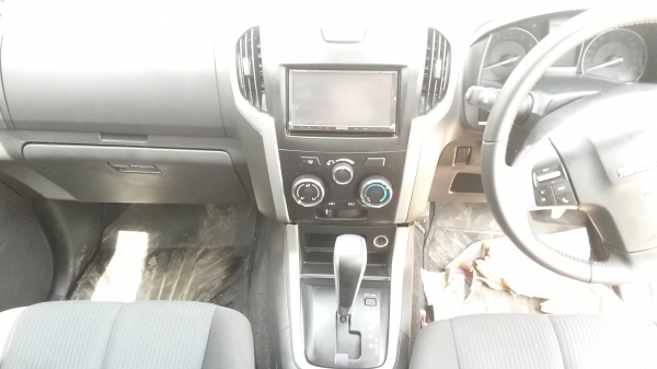 ขายรถ ALL NEW อีซูซุ ปี 2012 เกียร์อ้อโต้ ตัวท็อปสุด ขายรถ ALL NEW อีซูซุ ปี 2012 เกียร์อ้อโต้ ตัวท็อปสุด