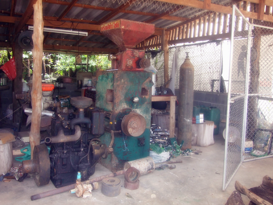 ขายเครื่องสีข้าวกำลังการผลิต200กก./ชั่วโมงหรือ4800กก./รอบ ขายเครื่องสีข้าวกำลังการผลิต200กก./ชั่วโมงหรือ4800กก./รอบ