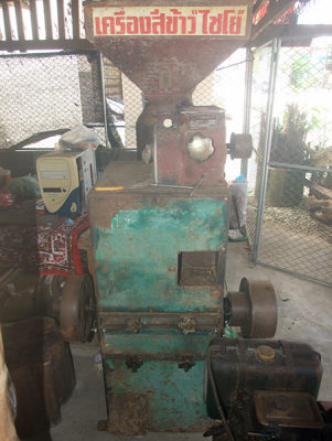 ขายเครื่องสีข้าวกำลังการผลิต200กก./ชั่วโมงหรือ4800กก./รอบ ขายเครื่องสีข้าวกำลังการผลิต200กก./ชั่วโมงหรือ4800กก./รอบ