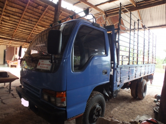 ISUZU NPR 120 ห้างเเท้ ฝาขาว เอกสารเล่มทะเบียนพร้อมโอน