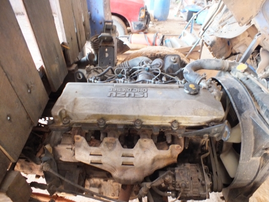 ISUZU NPR 120 ห้างเเท้ ฝาขาว เอกสารเล่มทะเบียนพร้อมโอน