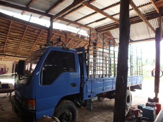 ISUZU NPR 120 ห้างเเท้ ฝาขาว เอกสารเล่มทะเบียนพร้อมโอน