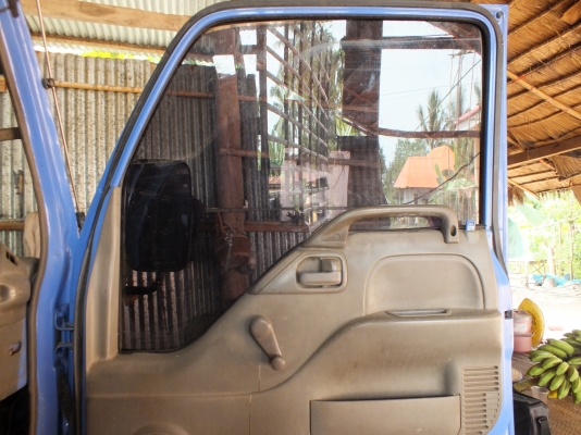 ISUZU NPR 120 ห้างเเท้ ฝาขาว เอกสารเล่มทะเบียนพร้อมโอน