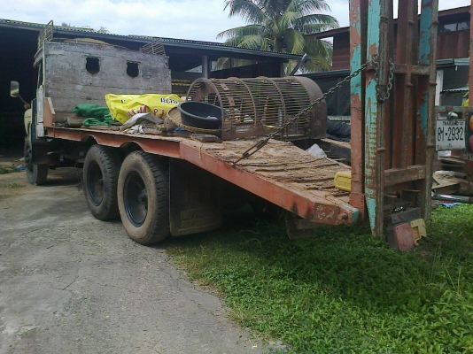 ขายเทเลอร์ 10 ล้อหัวยาวเพลาเดียว ช่วงล่างจัมโบ้ 200 ทั้งแท่น เครื่อง EH700 168 แรงม้า เกียร์ HO คานหน้าใหญ่ คัสซีสวยตลอดเส้น หางพับไฮดรอริค ยางเต็ม ทะเบียนเต็มพร้อมโอน