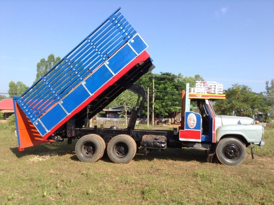 ขาย 10 ล้อหัวยาวดั้มเพลาเดียว เครื่อง 6BF1 185 แรงม้า คัสซีสวย เกียร์ร็อคกี้ ทะเบียนพร้อมโอนครับ