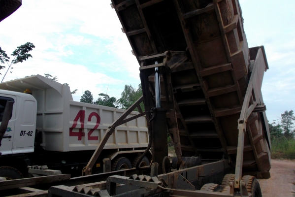 ขายด่วนกะบะดรั้มท้องเรือขายพร้อมชุดของสามมิตร