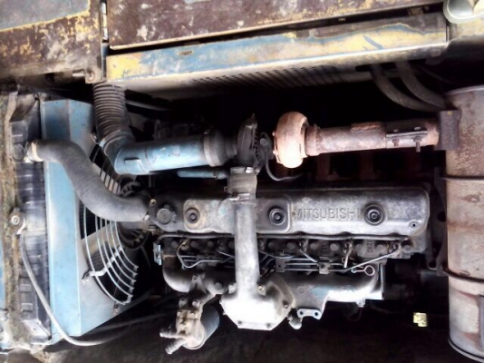 รถฮีโน่ 10 ล้อดั้ม FM3H 195 แรงม้า ปี 38 / รถแบคโฮ KOBELCO 200 - 3 ( ขายคู่ ) สนใจติดต่อ 081 - 6079515 รถฮีโน่ 10 ล้อดั้ม FM3H 195 แรงม้า ปี 38 / รถแบคโฮ KOBELCO 200 - 3 ( ขายคู่ ) สนใจติดต่อ 081 - 6079515