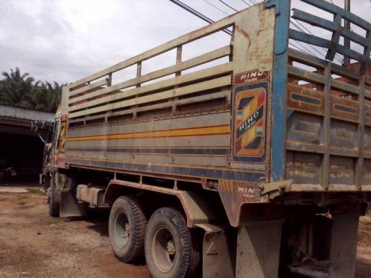 รถฮีโน่ 10 ล้อดั้ม FM3H 195 แรงม้า ปี 38 / รถแบคโฮ KOBELCO 200 - 3 ( ขายคู่ ) สนใจติดต่อ 081 - 6079515 รถฮีโน่ 10 ล้อดั้ม FM3H 195 แรงม้า ปี 38 / รถแบคโฮ KOBELCO 200 - 3 ( ขายคู่ ) สนใจติดต่อ 081 - 6079515