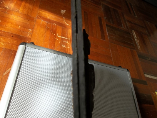 จานกดคลัทช์ มังกรทอง