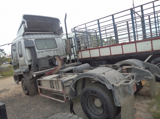 ขาย835000บาท ขายรถอีซูซุเดก้า6ล้อหัวลาก210แรง สภาพดี