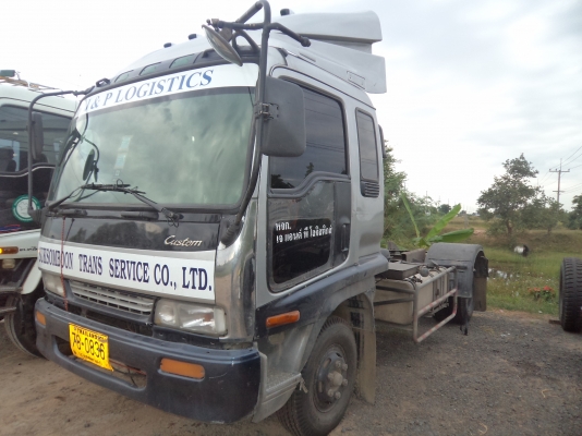 ขาย835000บาท ขายรถอีซูซุเดก้า6ล้อหัวลาก210แรง สภาพดี