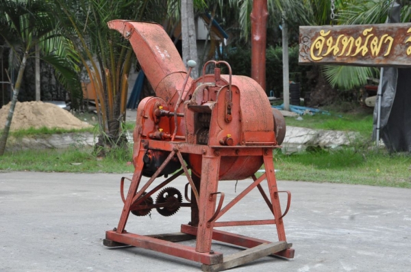 ขายเครื่อง สับ ย่อย กิ่งไม้ อนคประสงค์ นำเข้าญี่ปุ่นยังไม่เคยใช้งานในไทย 9,500เท่านั้น!!