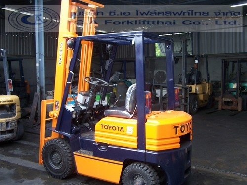 ขายรถ โฟล์คลิฟท์ TOYOTA รุ่น 5-FG15