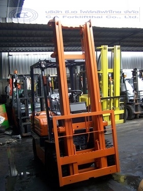 ขายรถ โฟล์คลิฟท์ TOYOTA รุ่น 5-FG15