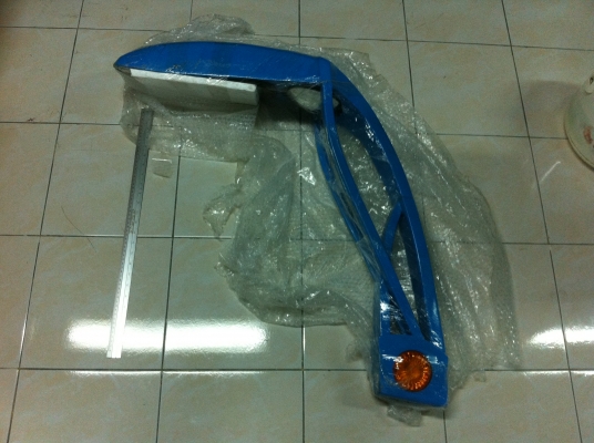 กระจกมองข้างรถบัส