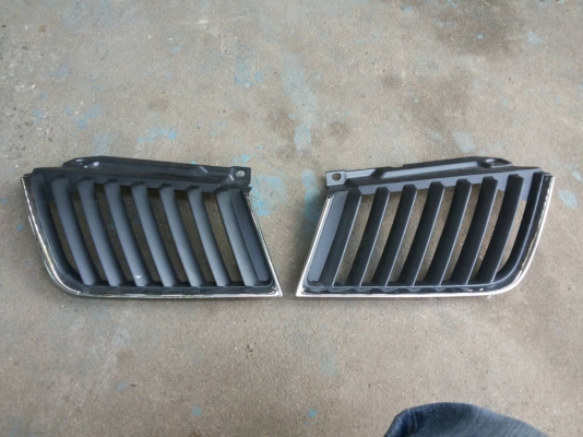 กระจังหน้าไทรทัน 400