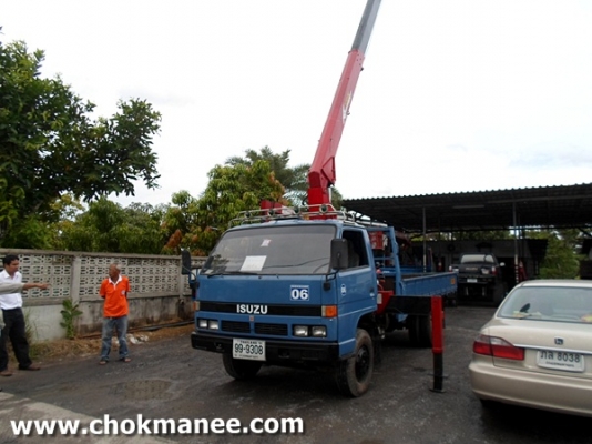 ซื้อขายแล้วครับ รถบรรทุกติดเครน 3.7 ตัน 4 ท่อน