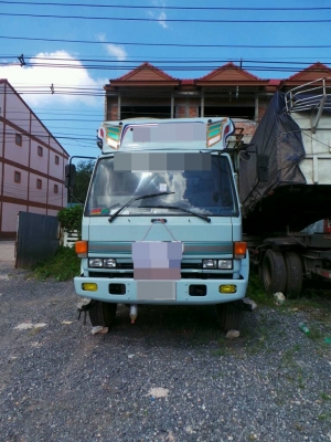 ISUZU FVM    ติดต่อปารวี  โทร 0839686255