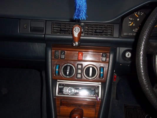 ขายรถเบนซ์ 230E W124 1989