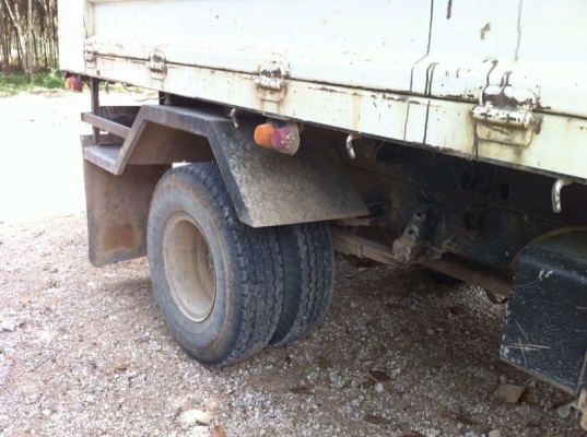 รถอีซูซุ 6 ล้อดั้ม NQR 150 แรงม้า. ปี 49. สนใจติดต่อ 081 - 6079515 รถอีซูซุ 6 ล้อดั้ม NQR 150 แรงม้า. ปี 49. สนใจติดต่อ 081 - 6079515