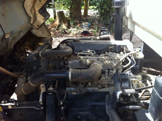 รถอีซูซุ 6 ล้อดั้ม NQR 150 แรงม้า. ปี 49. สนใจติดต่อ 081 - 6079515 รถอีซูซุ 6 ล้อดั้ม NQR 150 แรงม้า. ปี 49. สนใจติดต่อ 081 - 6079515