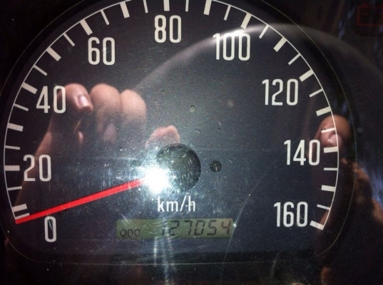 รถอีซูซุ 6 ล้อดั้ม NQR 150 แรงม้า. ปี 49. สนใจติดต่อ 081 - 6079515 รถอีซูซุ 6 ล้อดั้ม NQR 150 แรงม้า. ปี 49. สนใจติดต่อ 081 - 6079515