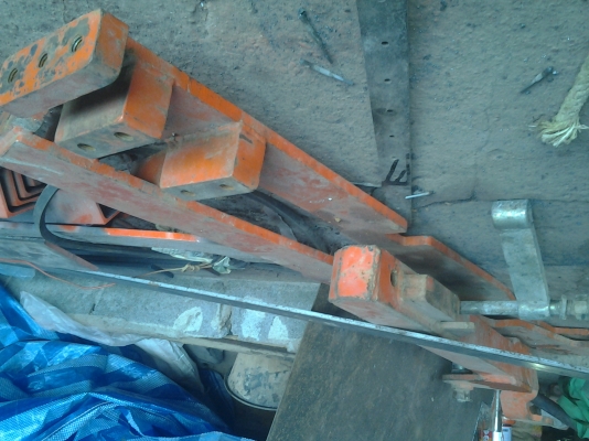 ขายใบมีดดันดินคูโบต้าL4508คับ