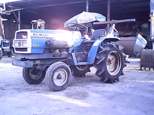 ต้องการขายรถไถนานั่งขับ KUMIAI 16 แรง พร้อมโรตารี่ ต้องการขายรถไถนานั่งขับ KUMIAI 16 แรง พร้อมโรตารี่