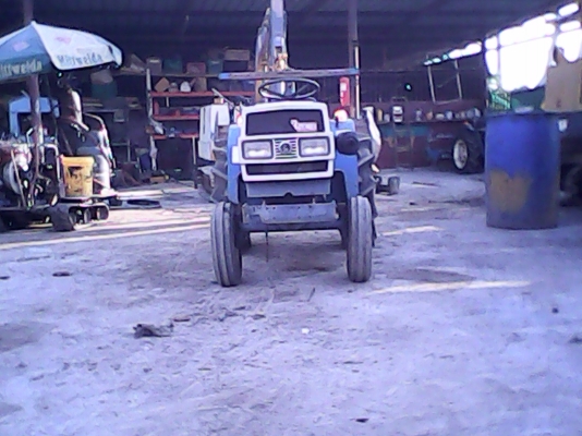 ต้องการขายรถไถนานั่งขับ KUMIAI 16 แรง  พร้อมโรตารี่