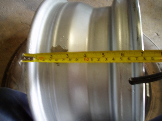 ขายล้อแม็กขอบ13 ขับหลัง4วงแถมยางกว้าง7นิ้ว