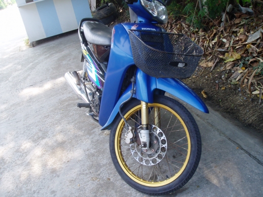 ขายเวฟ100 หรือแลกลดได้8500บาท