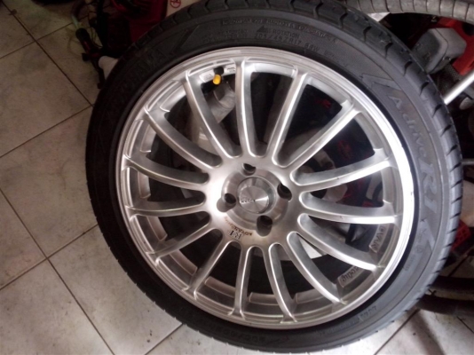 ขายแม๊ก 17 นิ้ว 4 รู 100 สภาพสวยครับ มีตำหนิ เบียด 1วง