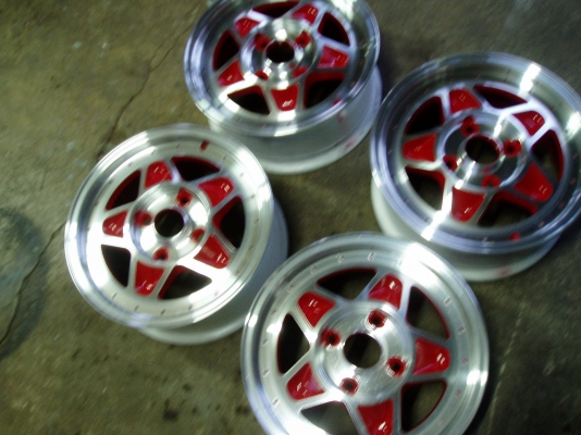 ขายล้อแม็กขอบ14แถมยางให้4เส้น5000บาท