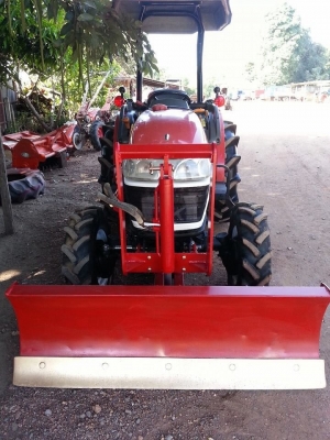 ยันร์ม่า EF352T  4 WD 2 เพลา พร้อมใบมีดพร้อมใช้งาน