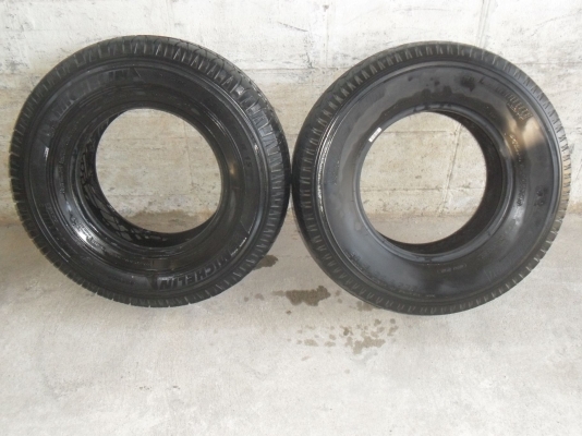 ยาง MICHELIN 235/75R15 ปี10 สวยๆ 1 คู่ ราคา 1800 บาท