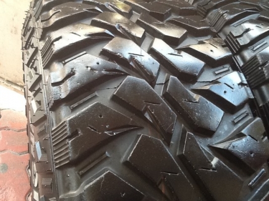 ขายยาง Maxxis Bighorn 764 31 x 10.5 x 15 ขายยาง Maxxis Bighorn 764 31 x 10.5 x 15