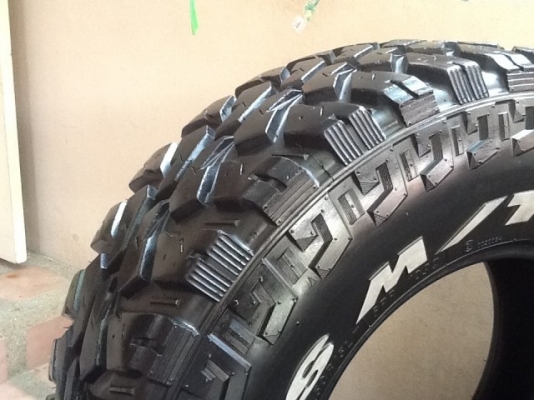 ขายยาง Maxxis Bighorn 764 31 x 10.5 x 15 ขายยาง Maxxis Bighorn 764 31 x 10.5 x 15