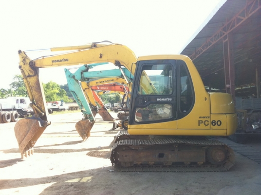 ขายรถขุด  KOMATSU PC60-7