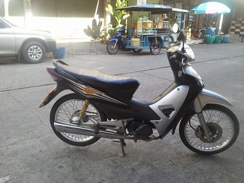 Wave 100 ubox ปี 51 รถบ้าน เดิมเครื่องแน่น ไม่เคยแกะ หน้ากากแตกเปลี่ยนไม่กี่บาท ภาษี พรบ.ต่อแล้วถึงปีหน้า เอกสารครบ ขายเบาๆ