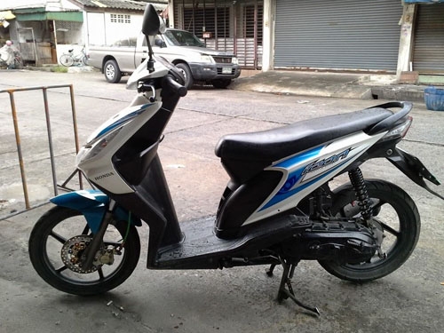 Icon ปี 51 ล้อแม็ก รถบ้าน สภาพสวย เดิม เครื่องแน่นมาก ภาษี พรบ.ต่อถึงปีหน้า เอกสารครบ