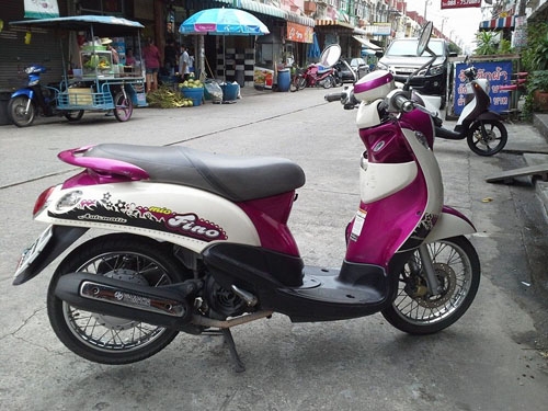 Fino ปี 53 รถบ้าน สวย เดิม เครื่องแน่นๆ ซื้อใช้ไม่ผิดหวังแน่นอน เอกสารครบ โอนได้เลย หรือให้ที่ร้านโอนให้ก็ไม่มีปัญหาจ้า